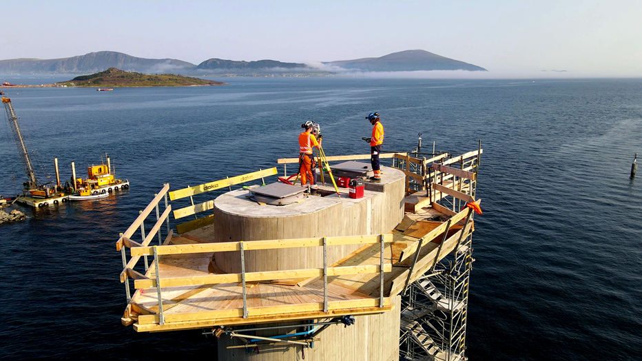 Stikkere på Nordøyvegen Stikkere på Nordøyvegen