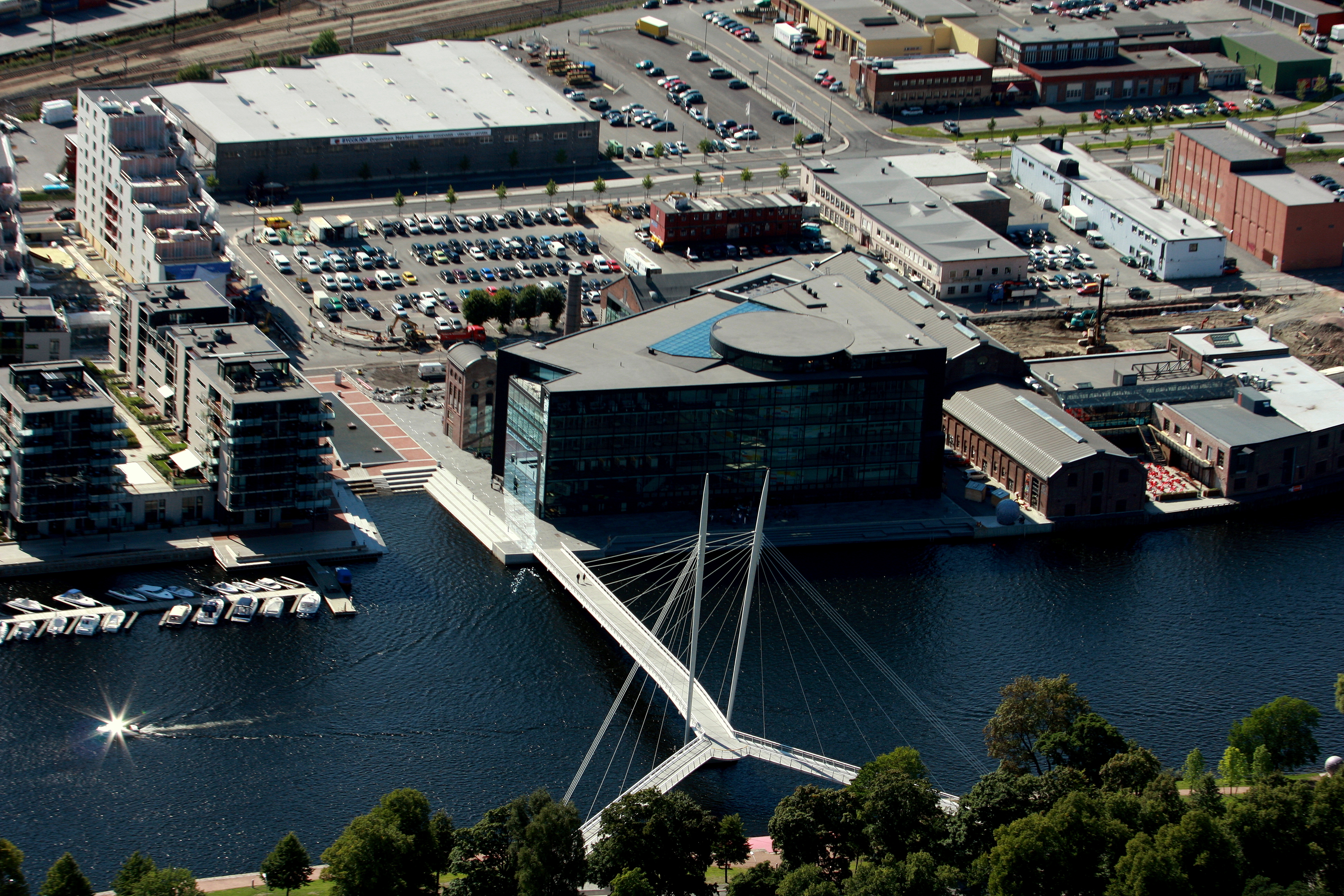 Ypsilon 2: fotokredit Terje Løchen