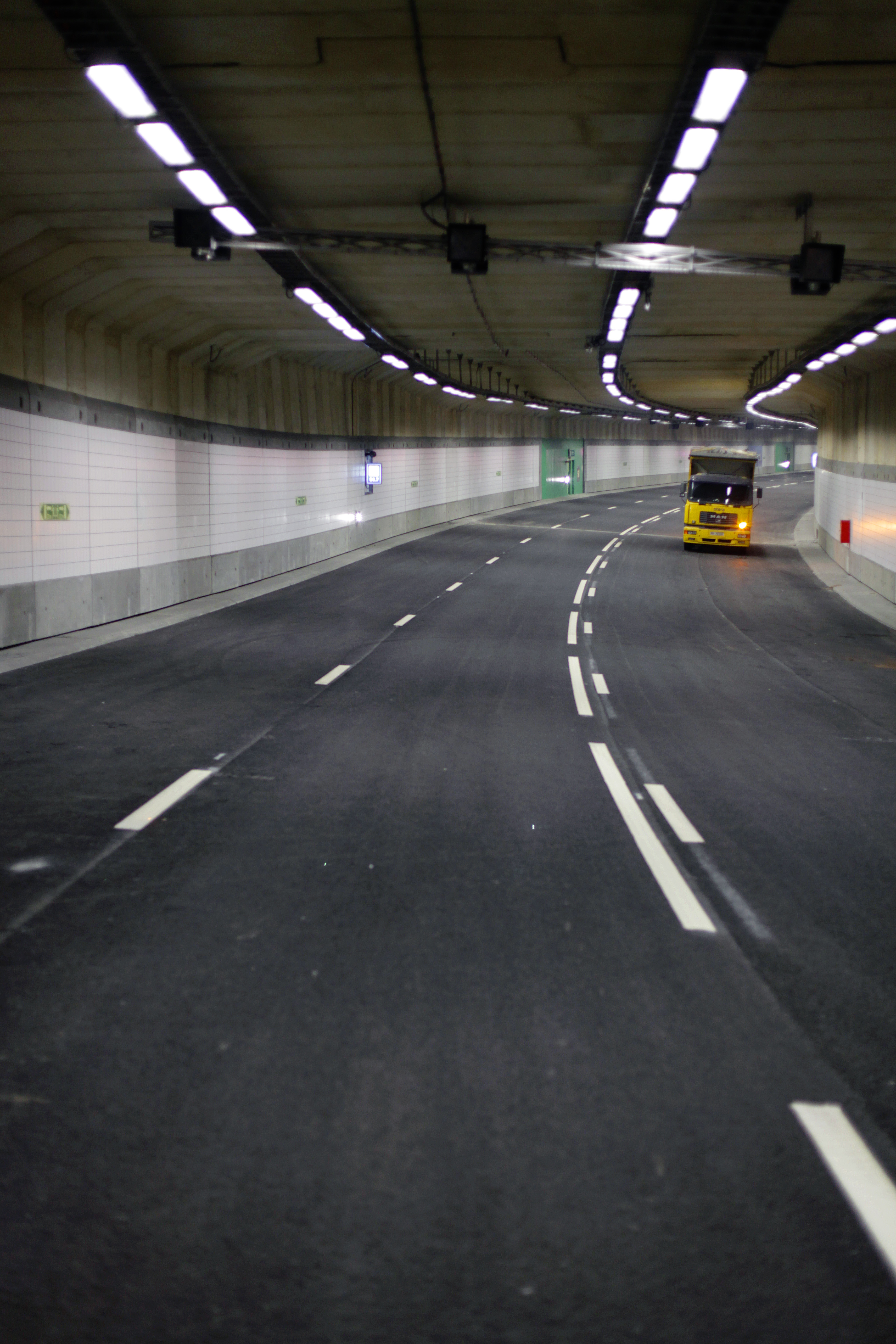 Ett løp ferdig tunnel