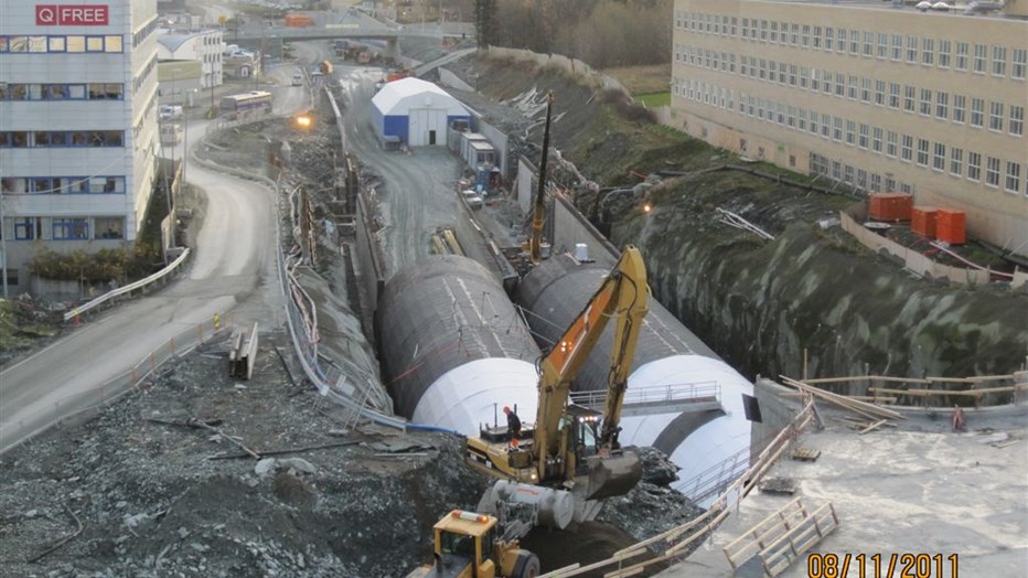 Strindheim under arbeid mot øst Strindheim under arbeid mot øst