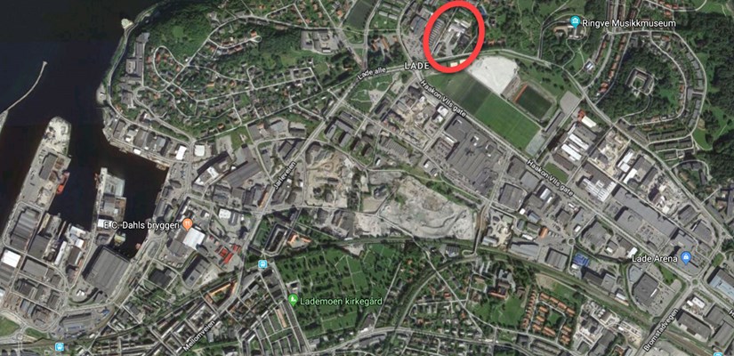 – Kjøpet av denne eiendommen underbygger Skanska Eiendomsutvikling sin strategi om å utvikle eiendom på sentrale tomter i de største byene i Norge. Her skal vi utvikle et flott boligprosjekt, sier Thorbjørn Brevik. – Kjøpet av denne eiendommen underbygger Skanska Eiendomsutvikling sin strategi om å utvikle eiendom på sentrale tomter i de største byene i Norge. Her skal vi utvikle et flott boligprosjekt, sier Thorbjørn Brevik.