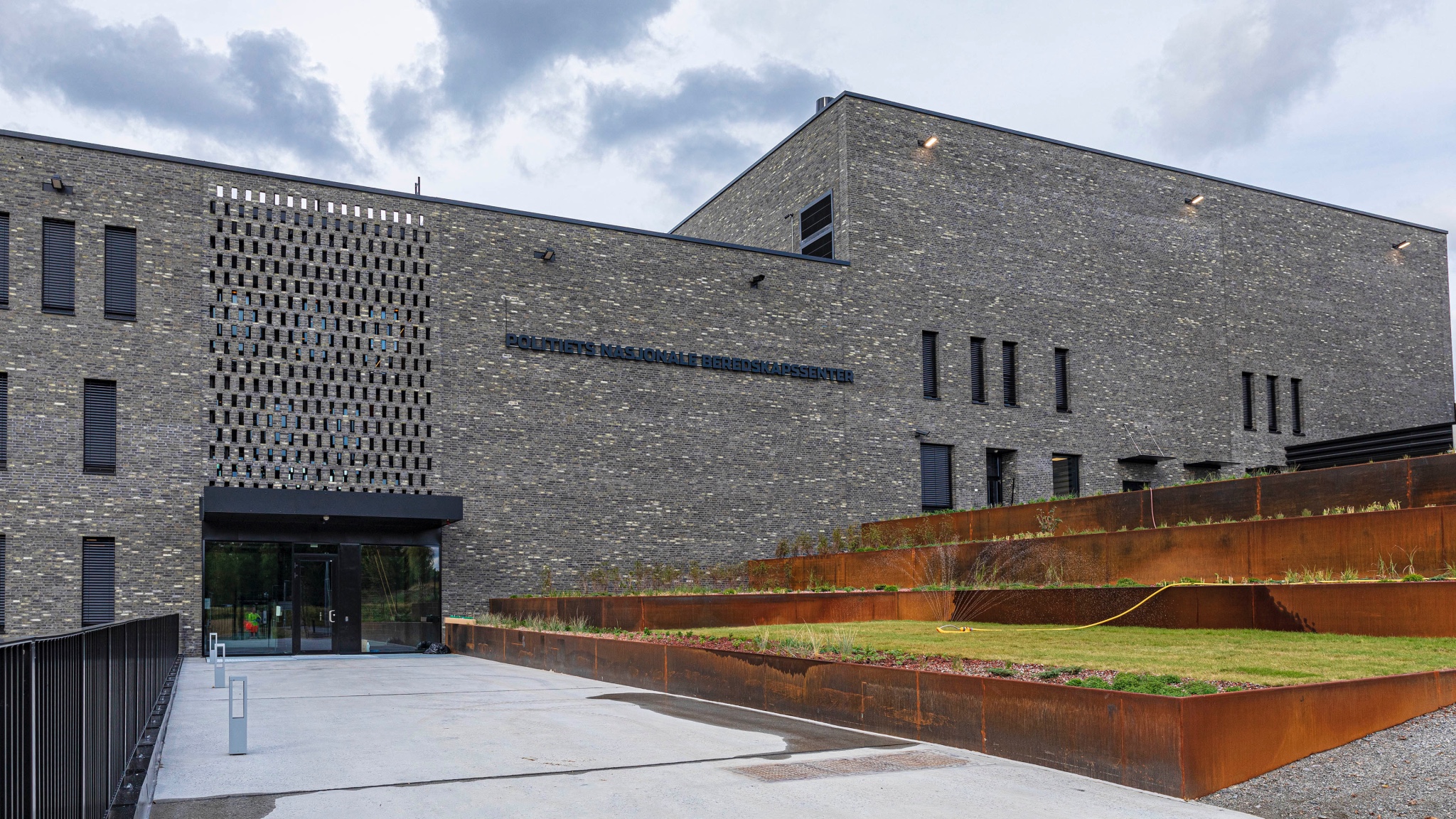 Ferdig for overlevering